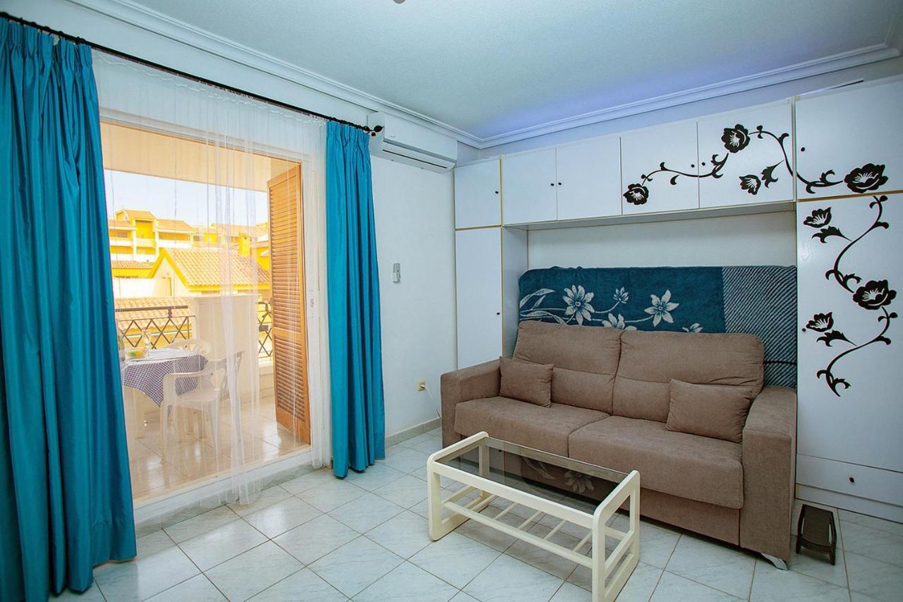 020 Lovely Studio - Alicante Holiday لا ماتا المظهر الخارجي الصورة